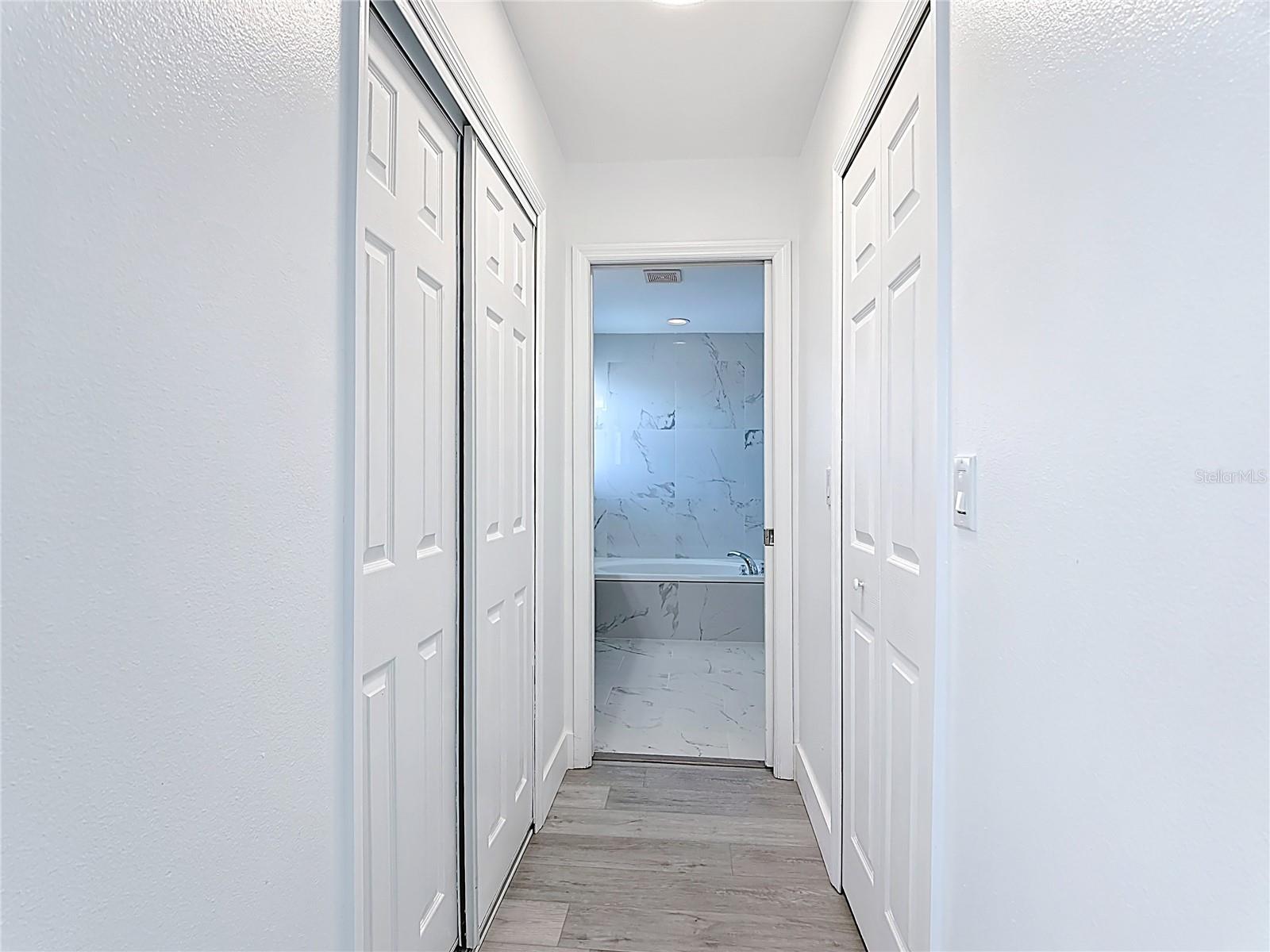 Image 35 of 57 For 406 Wildflower Road