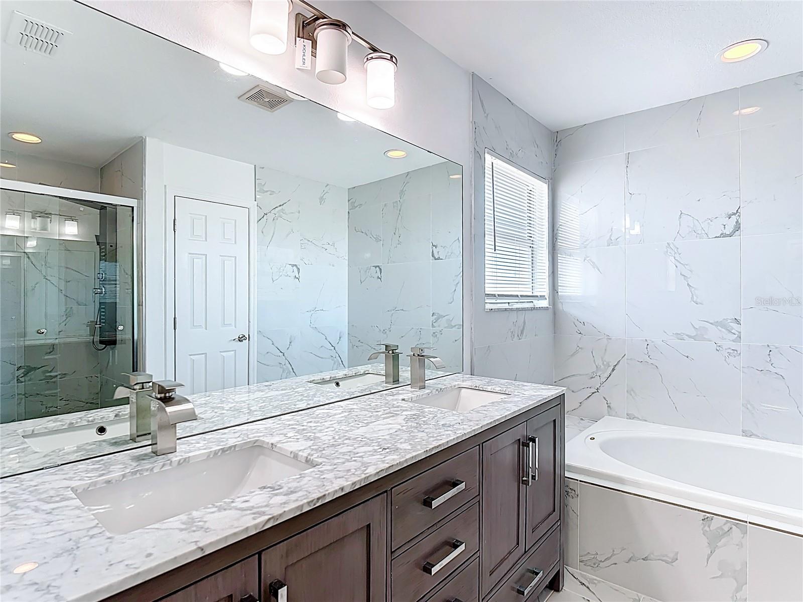 Image 37 of 57 For 406 Wildflower Road