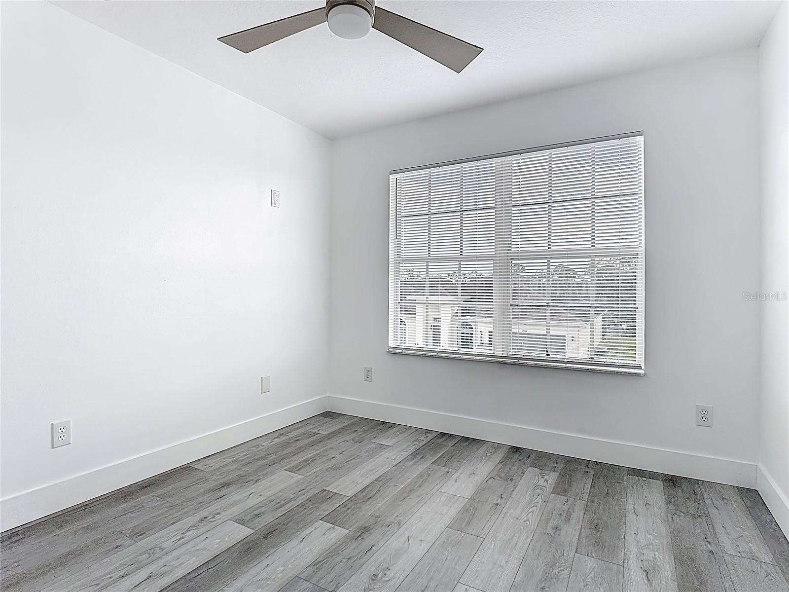 Image 44 of 57 For 406 Wildflower Road