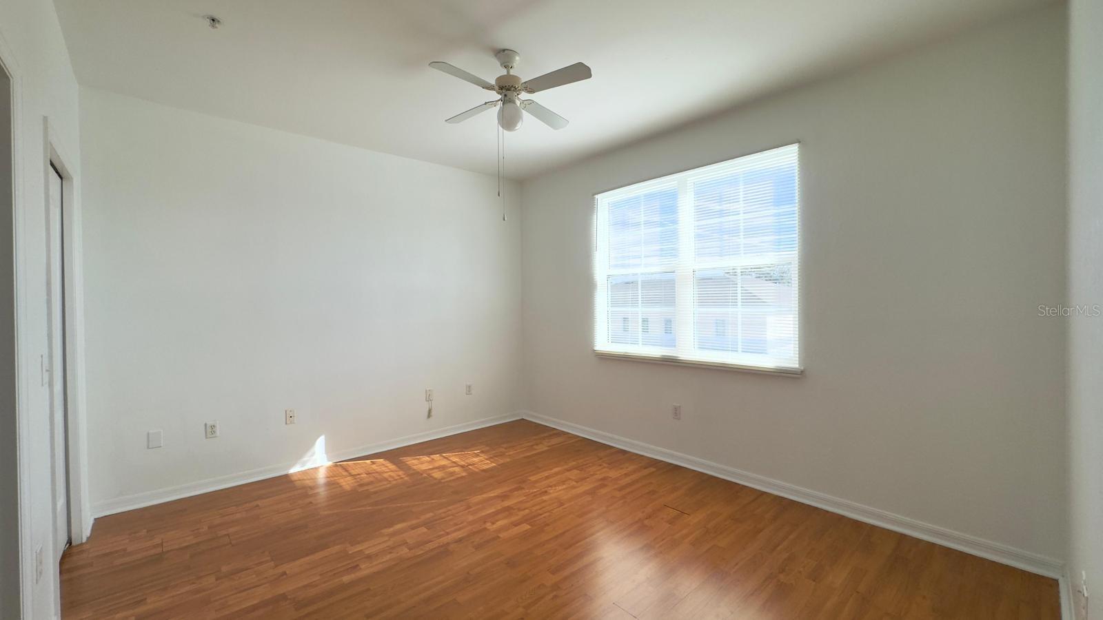 Image 23 of 27 For 6413 Astor Village Avenue 309