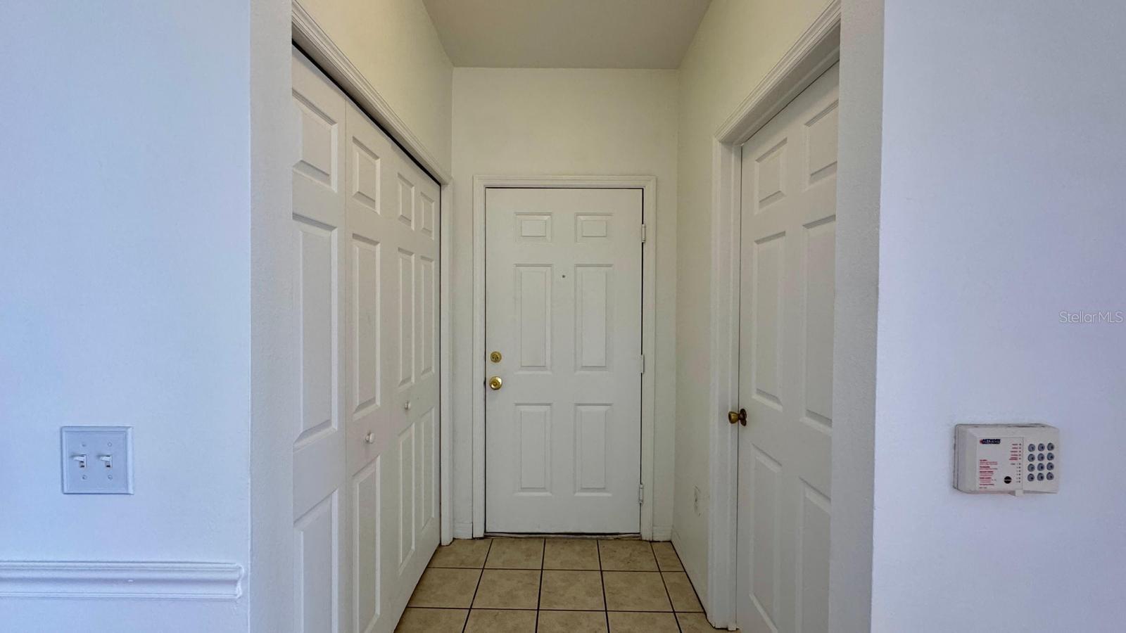 Image 8 of 27 For 6413 Astor Village Avenue 309