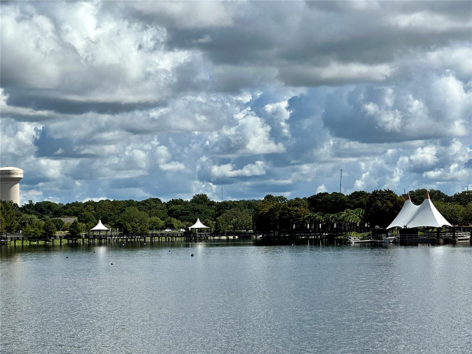 Image 10 of 22 For 123 Blue Point Way 110