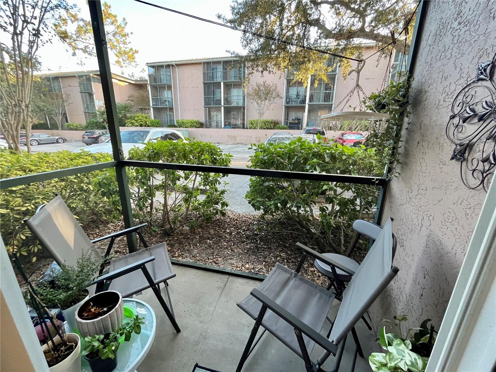 Image 9 of 22 For 123 Blue Point Way 110