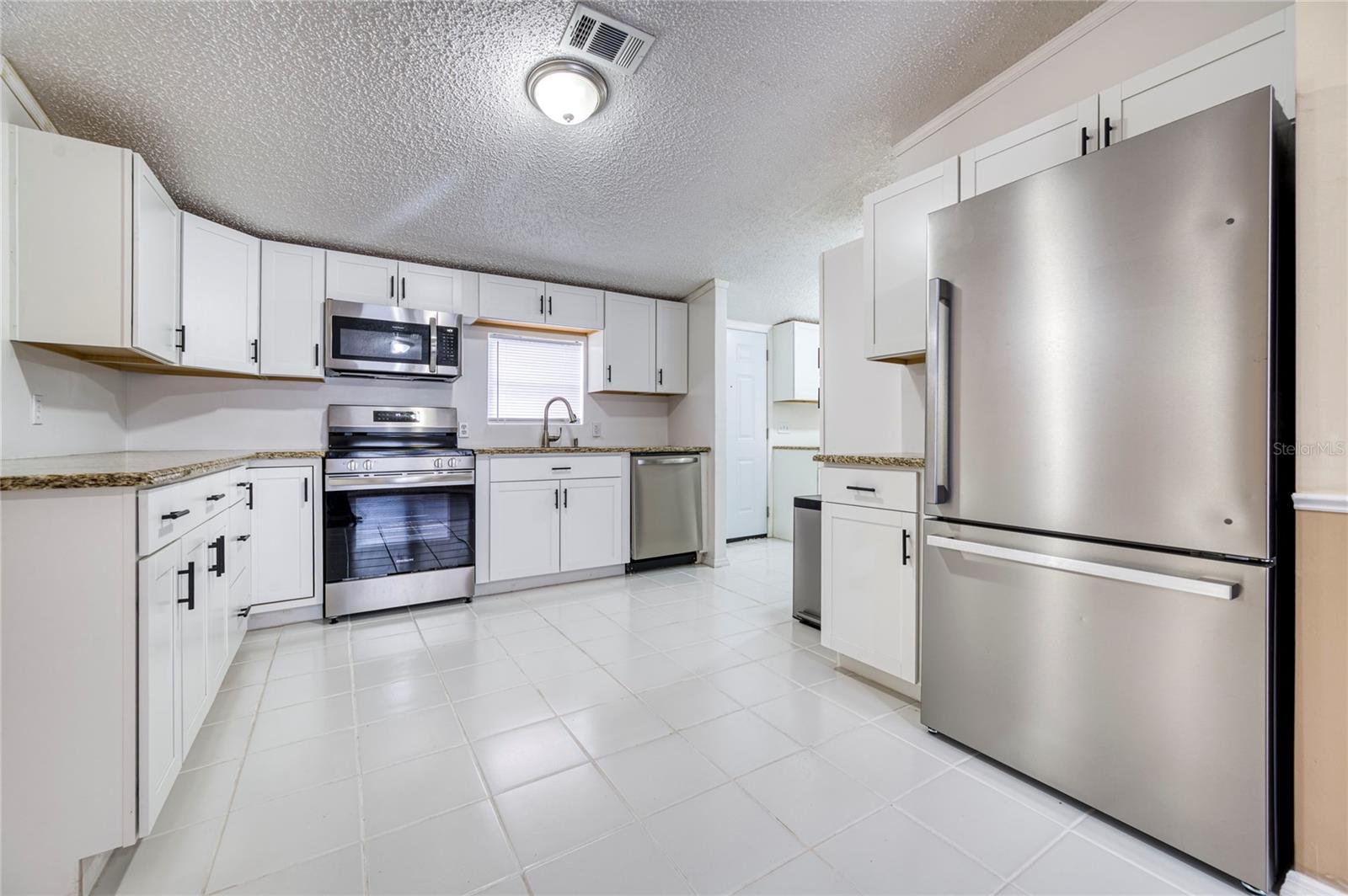 Image 51 of 81 For 5011 193rd Place