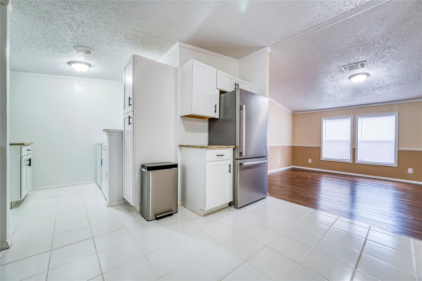 Image 54 of 81 For 5011 193rd Place