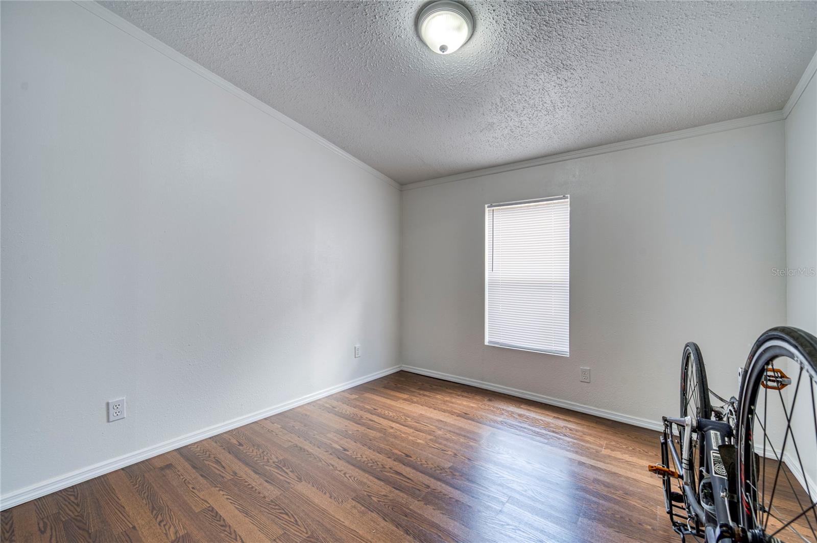 Image 65 of 81 For 5011 193rd Place