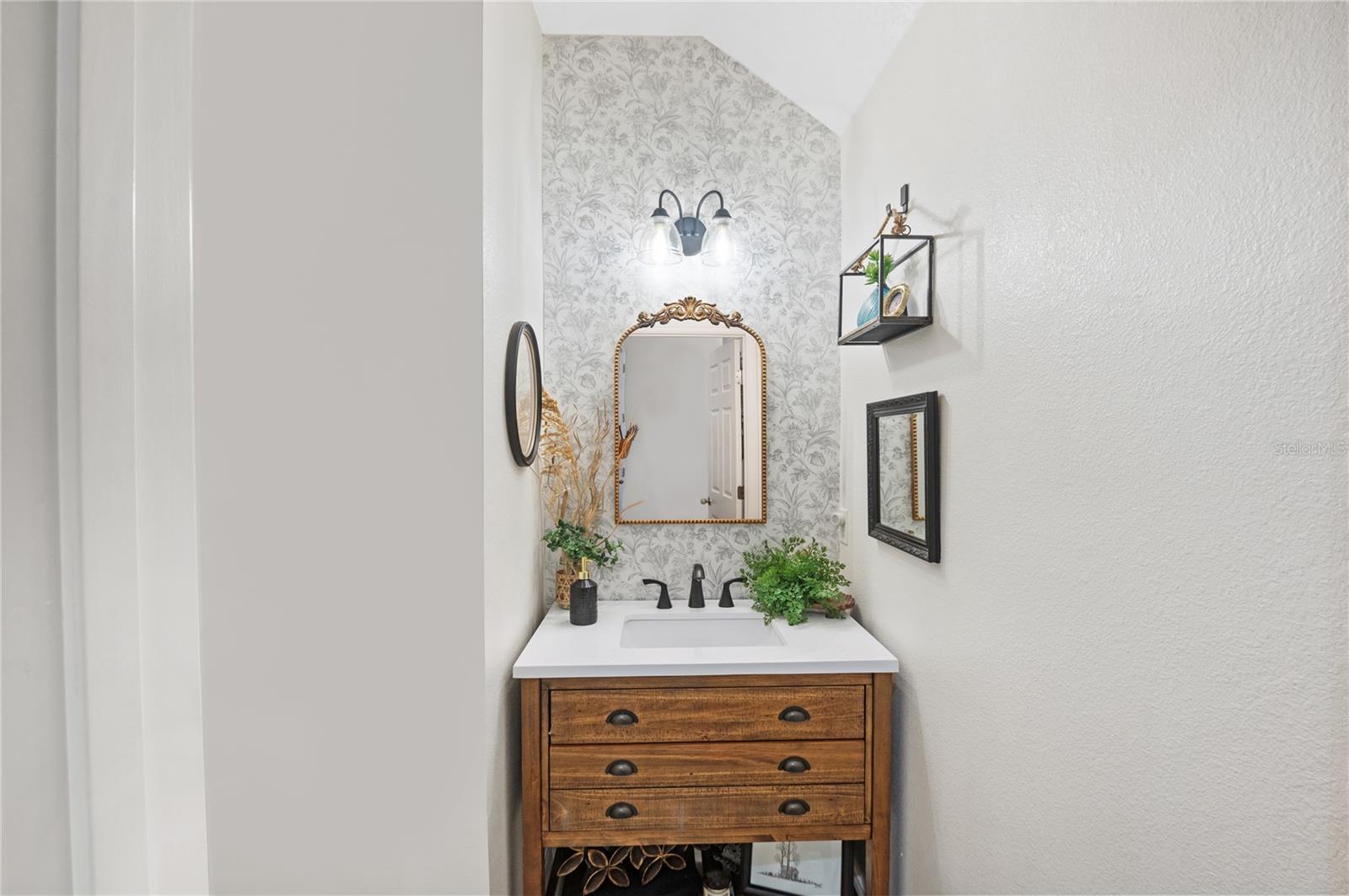 Image 6 of 26 For 4816 Cliveden Loop