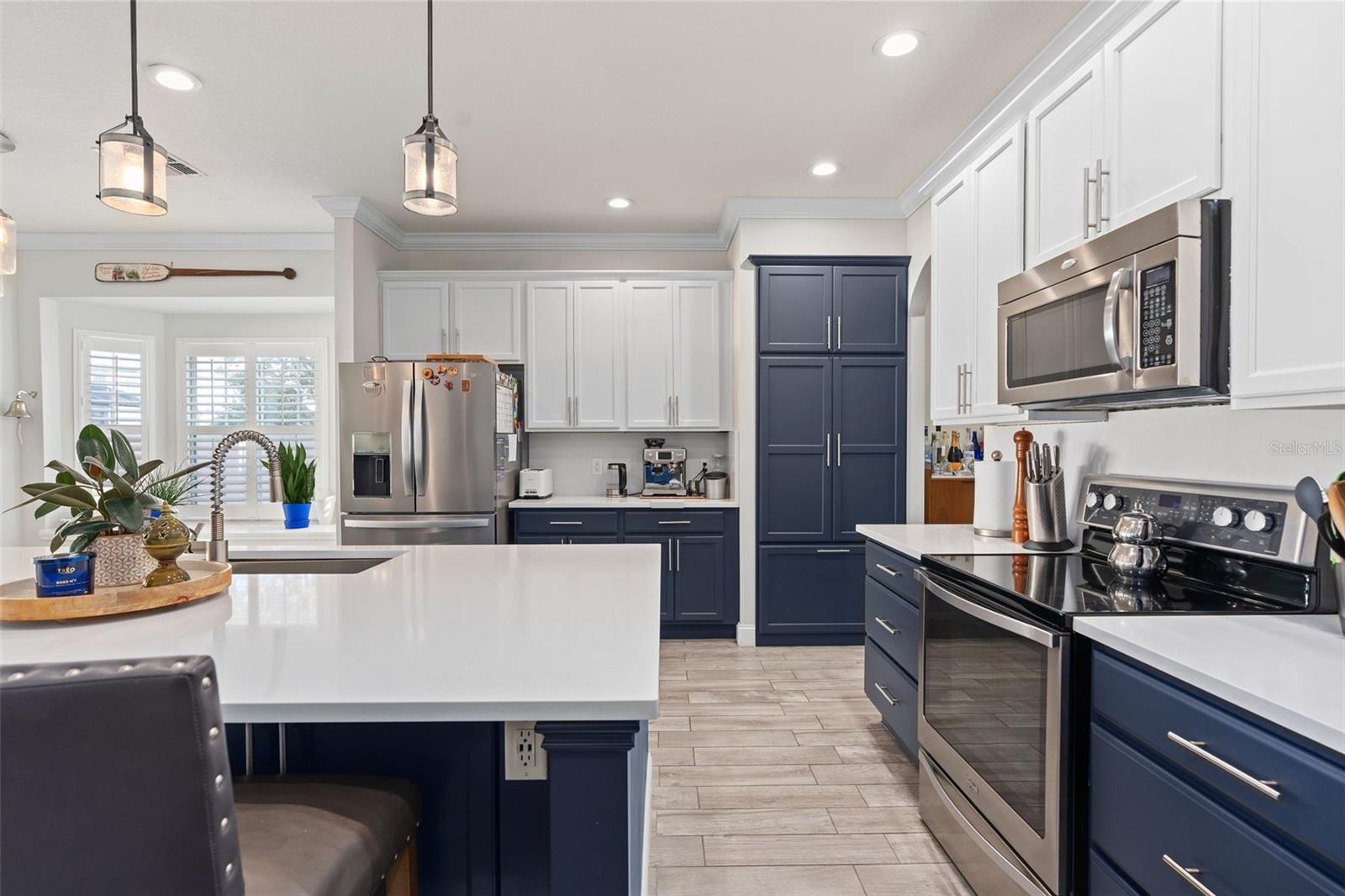 Image 11 of 30 For 10063 Baywater Breeze Drive