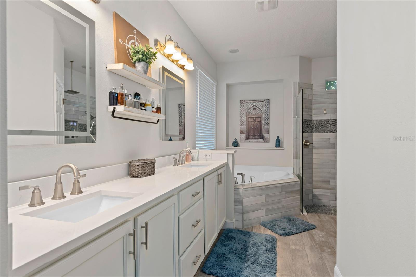 Image 21 of 30 For 10063 Baywater Breeze Drive