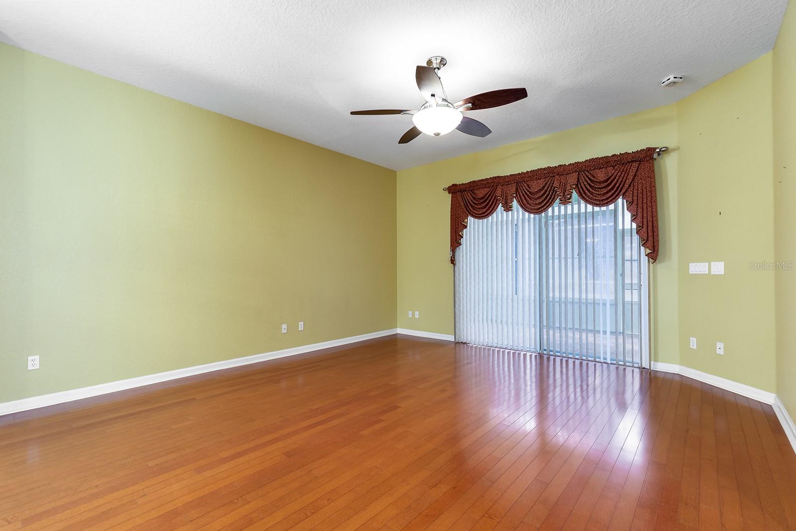 Image 6 of 28 For 2879 Oconnell Drive