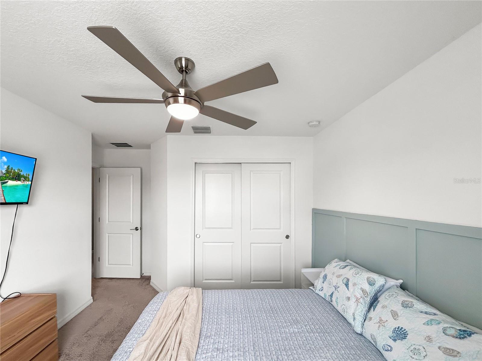 Image 26 of 47 For 6312 Milestone Loop