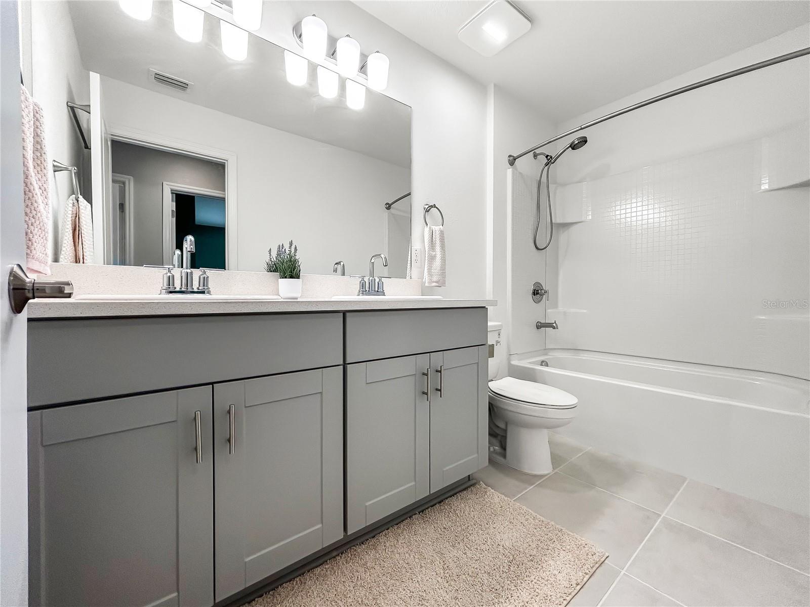 Image 28 of 47 For 6312 Milestone Loop