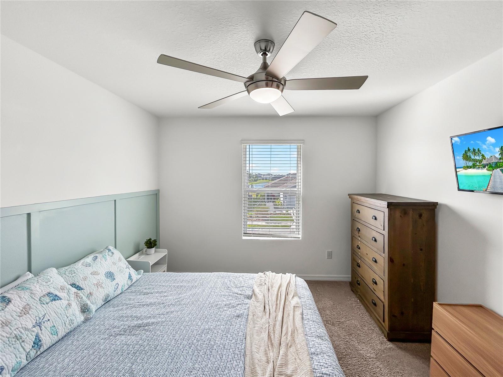 Image 32 of 47 For 6312 Milestone Loop