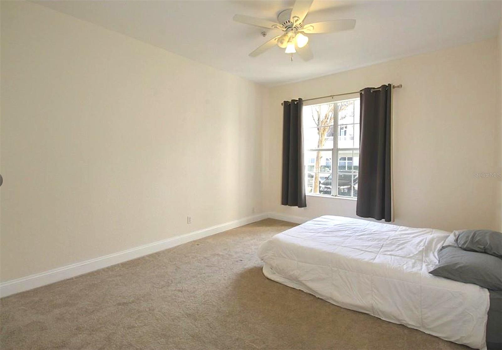 Image 11 of 22 For 3001 Laurel Park Lane 105