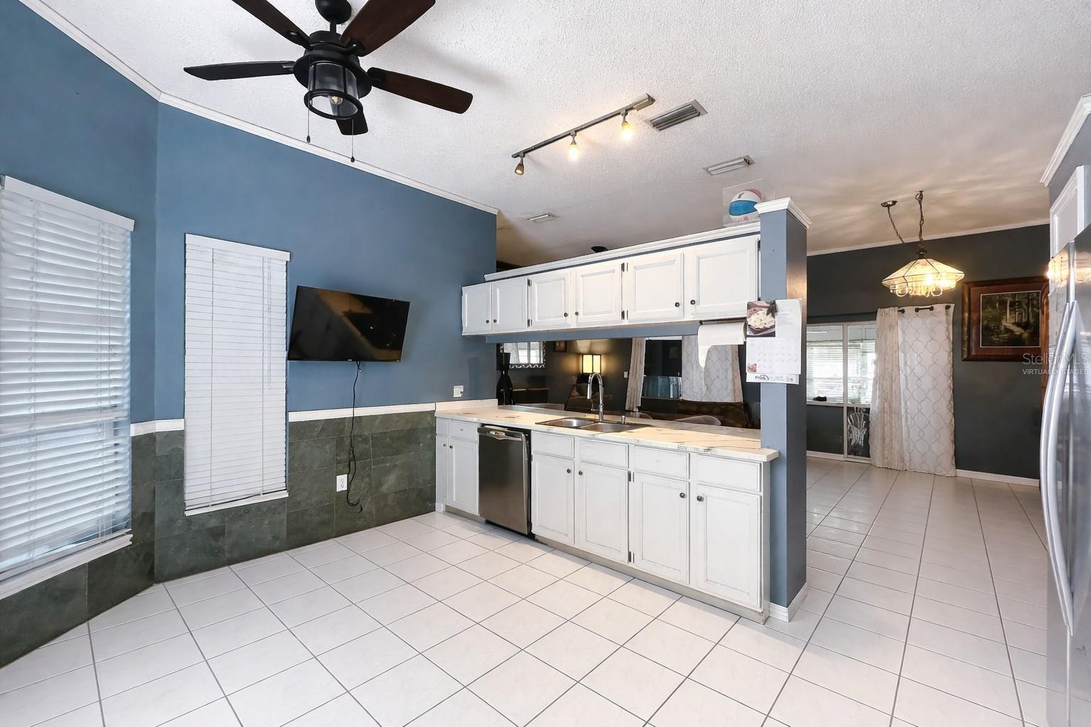 Image 11 of 65 For 11500 Chestfield Court