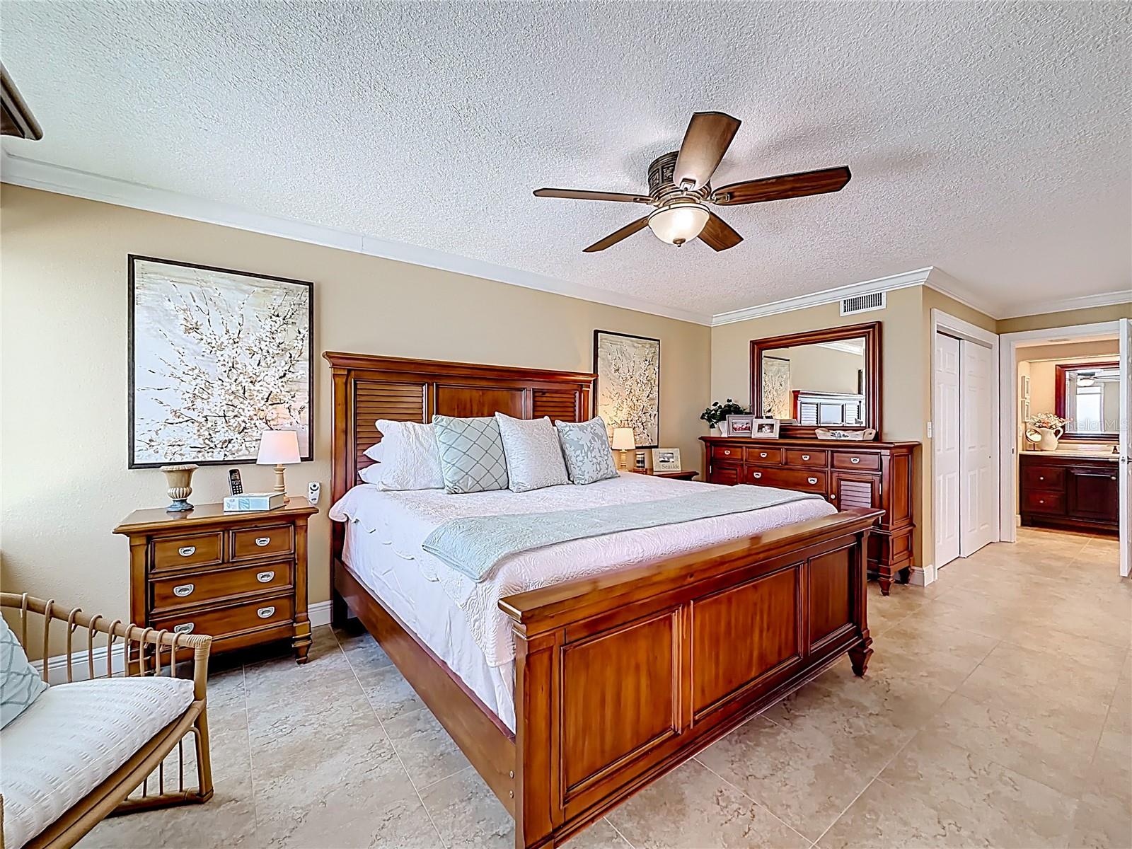 Image 17 of 53 For 7100 Sunset Way 801