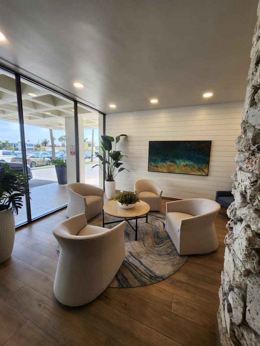 Image 23 of 53 For 7100 Sunset Way 801