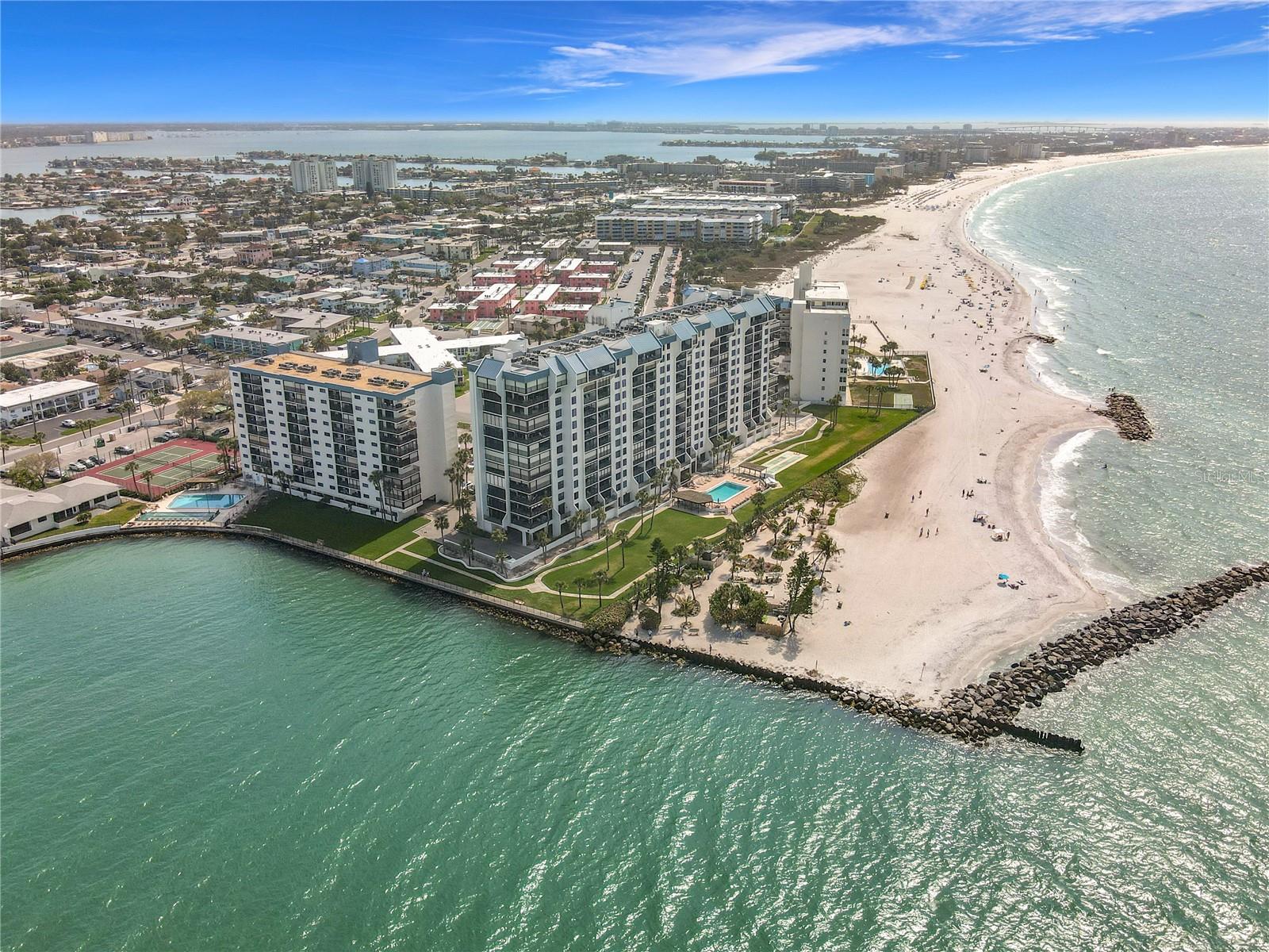 Image 34 of 53 For 7100 Sunset Way 801