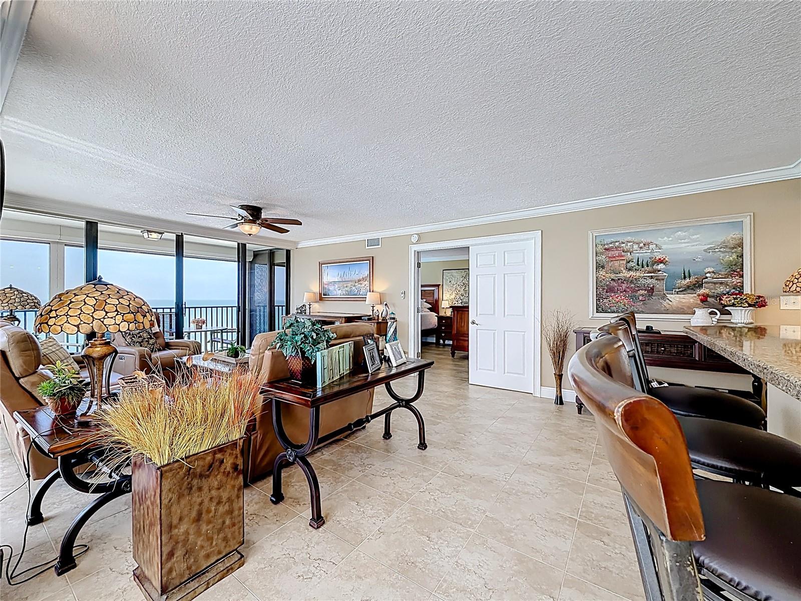 Image 8 of 53 For 7100 Sunset Way 801