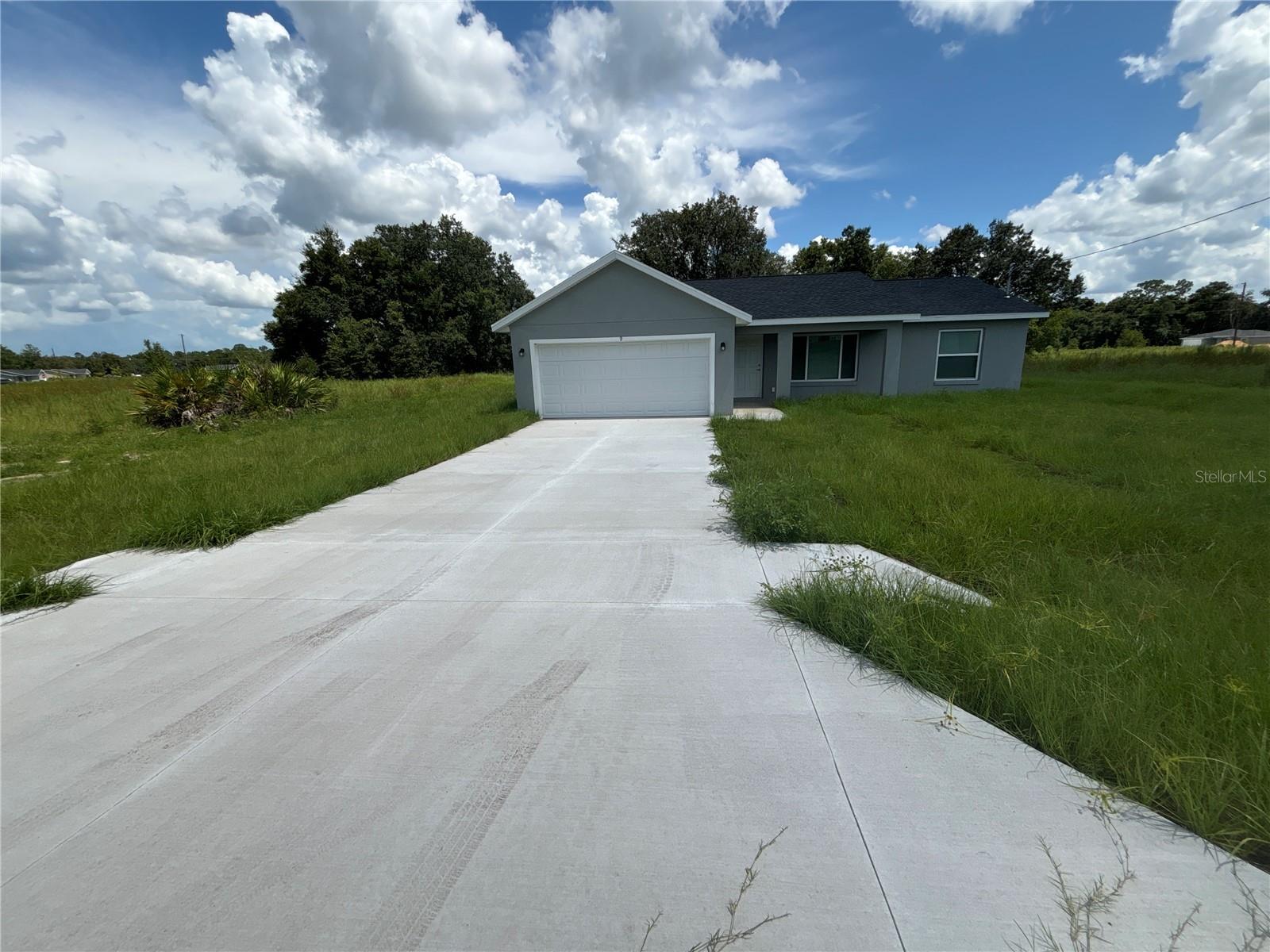 Details for 9 Malauka Loop Lane, OCKLAWAHA, FL 32179