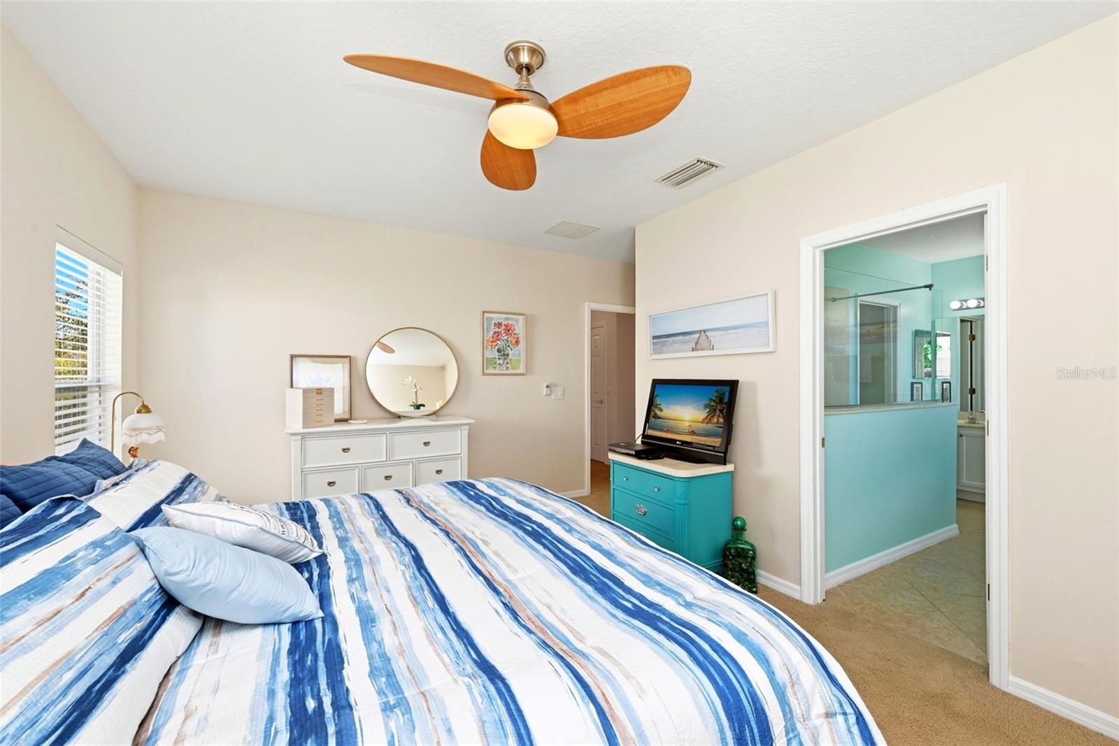 Image 32 of 53 For 6530 Pasturelands Place