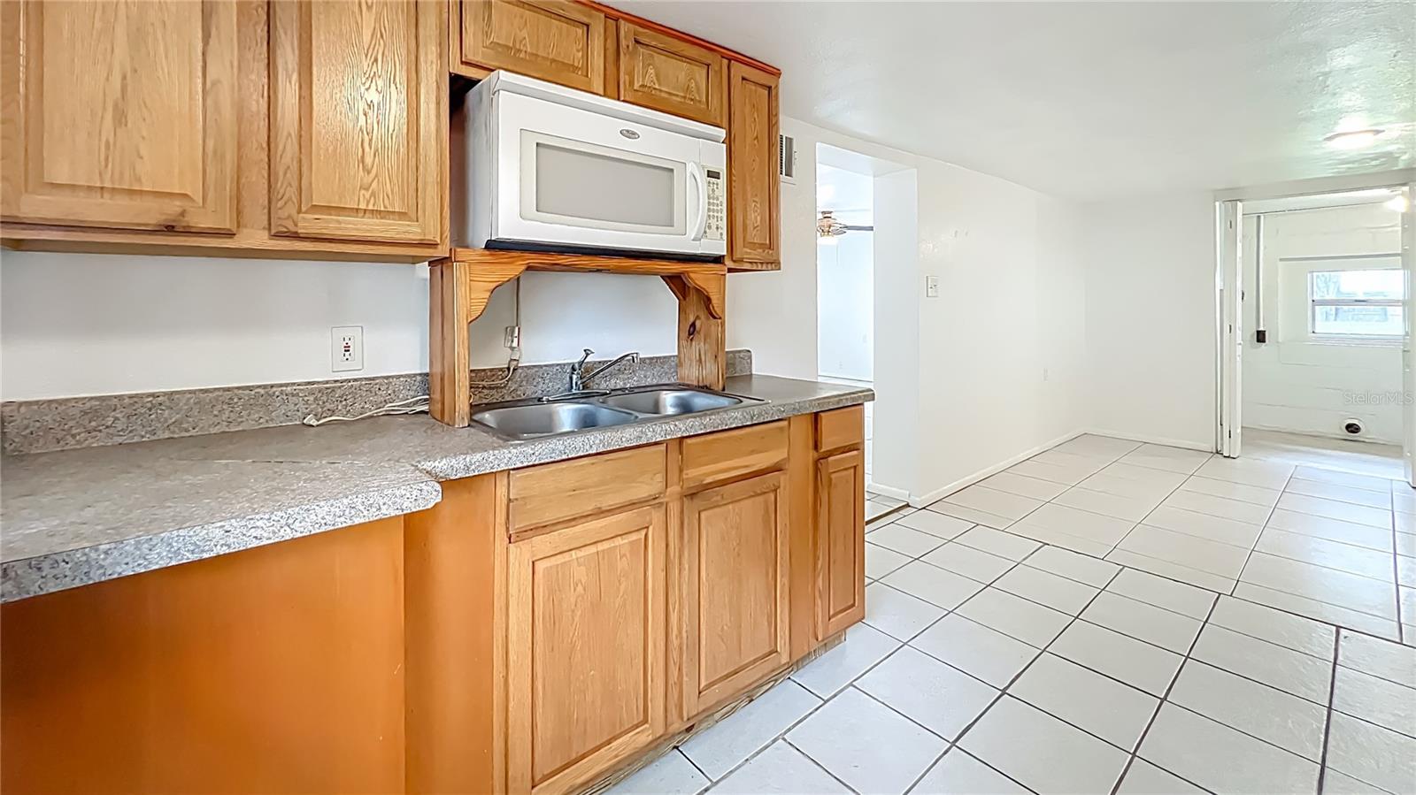 Image 11 of 50 For 5110 Old Cheney Highway A