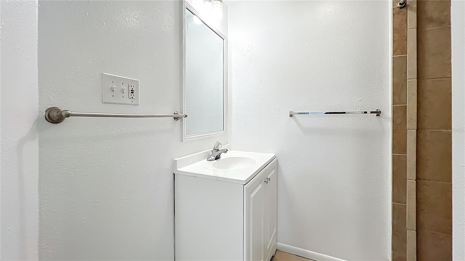 Image 29 of 50 For 5110 Old Cheney Highway A