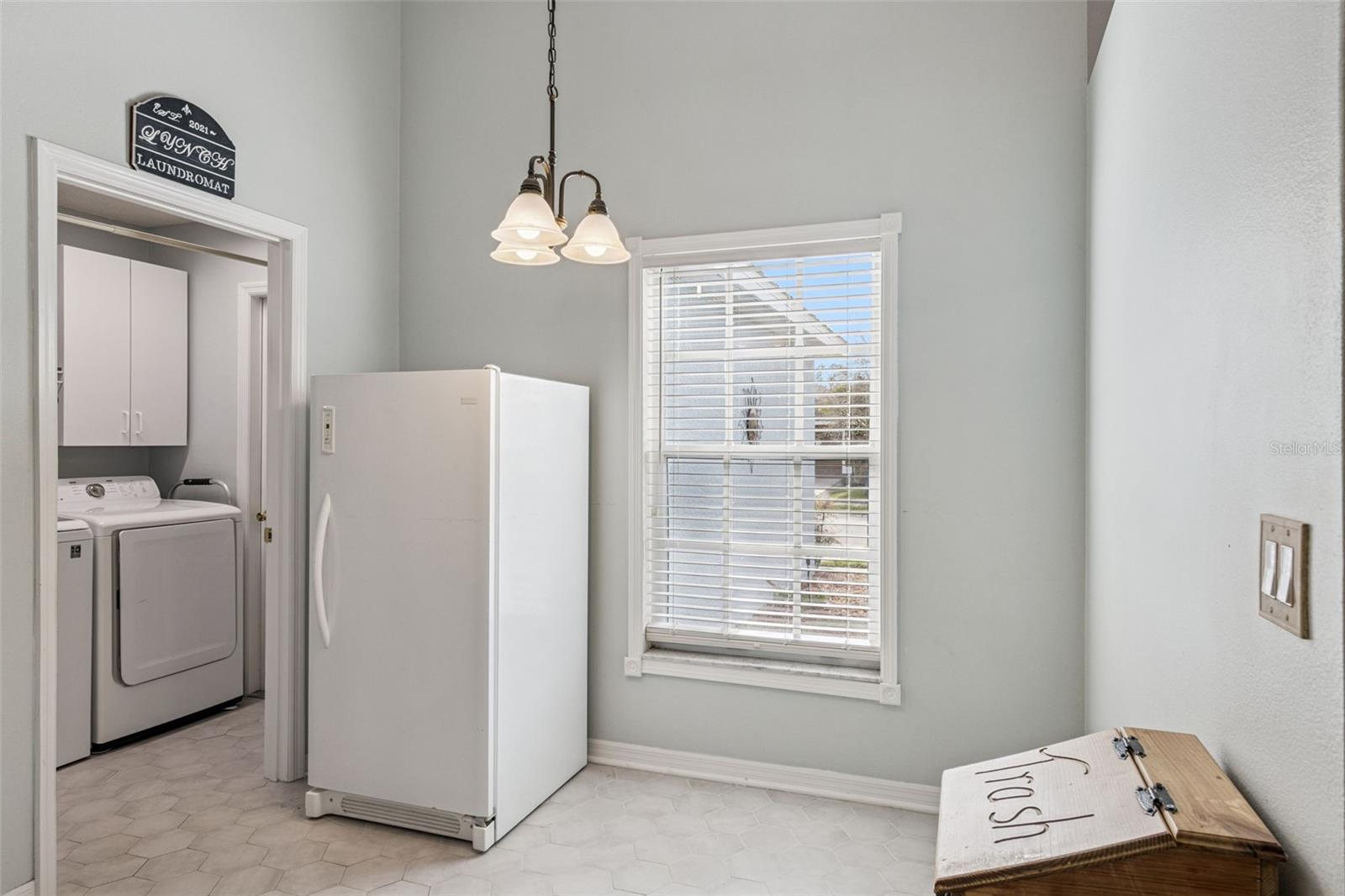 Image 11 of 40 For 1102 Royal Saint George Drive