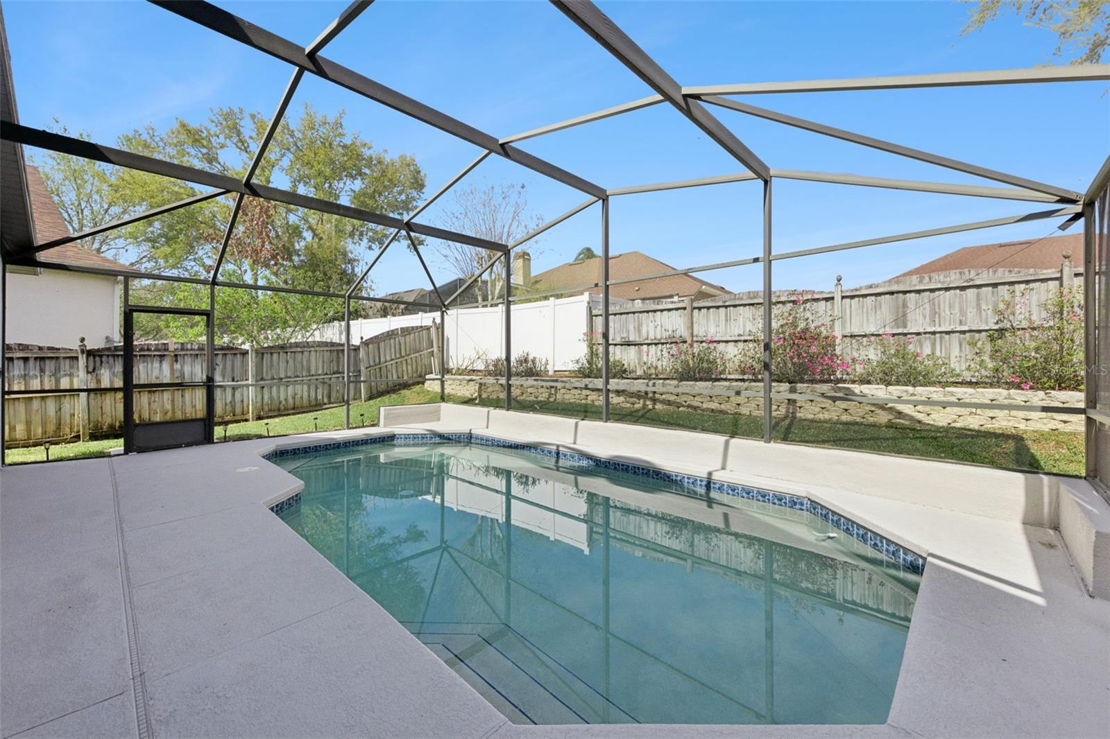 Image 30 of 40 For 1102 Royal Saint George Drive