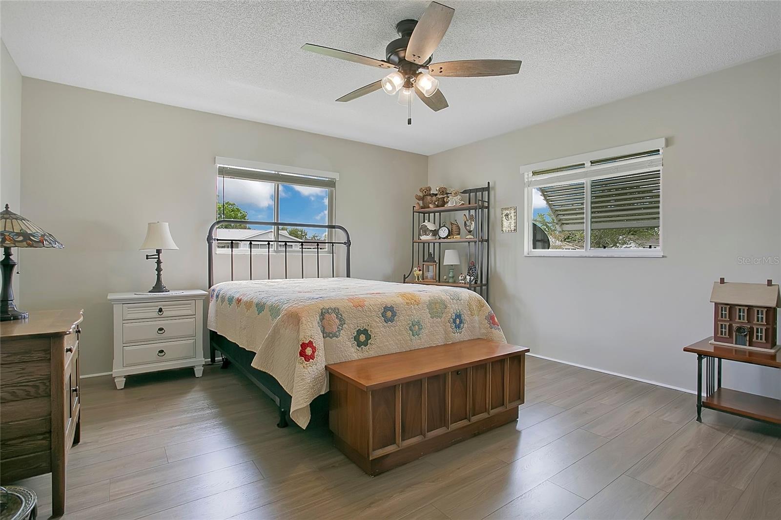 Image 13 of 32 For 10475 178th Street