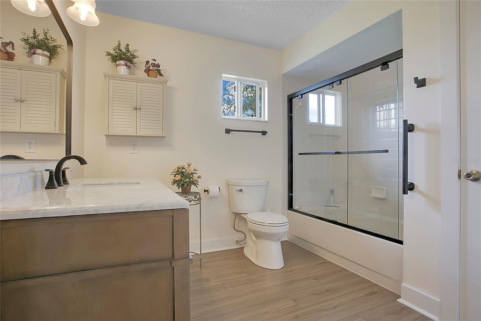 Image 20 of 32 For 10475 178th Street