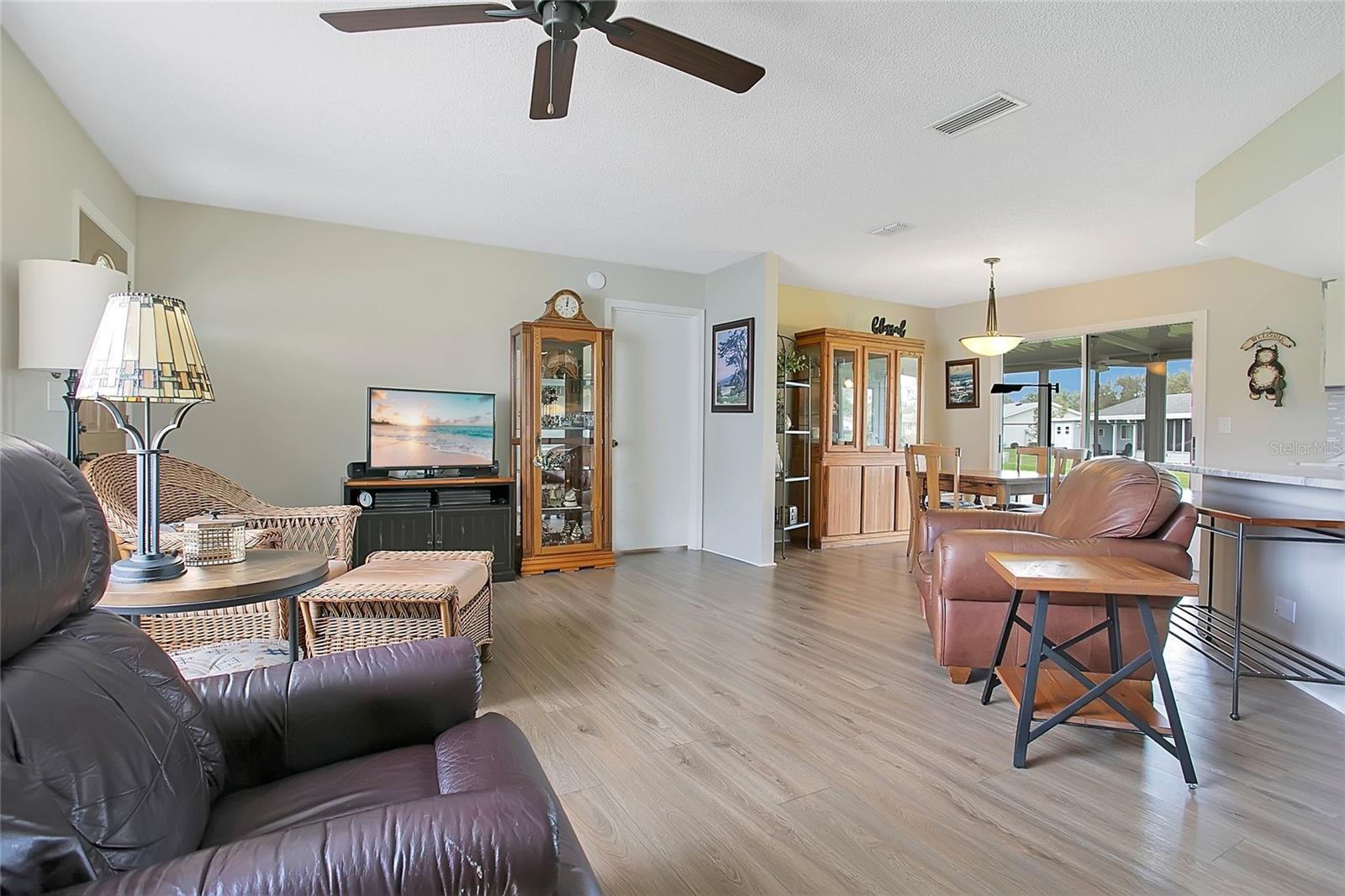 Image 6 of 32 For 10475 178th Street