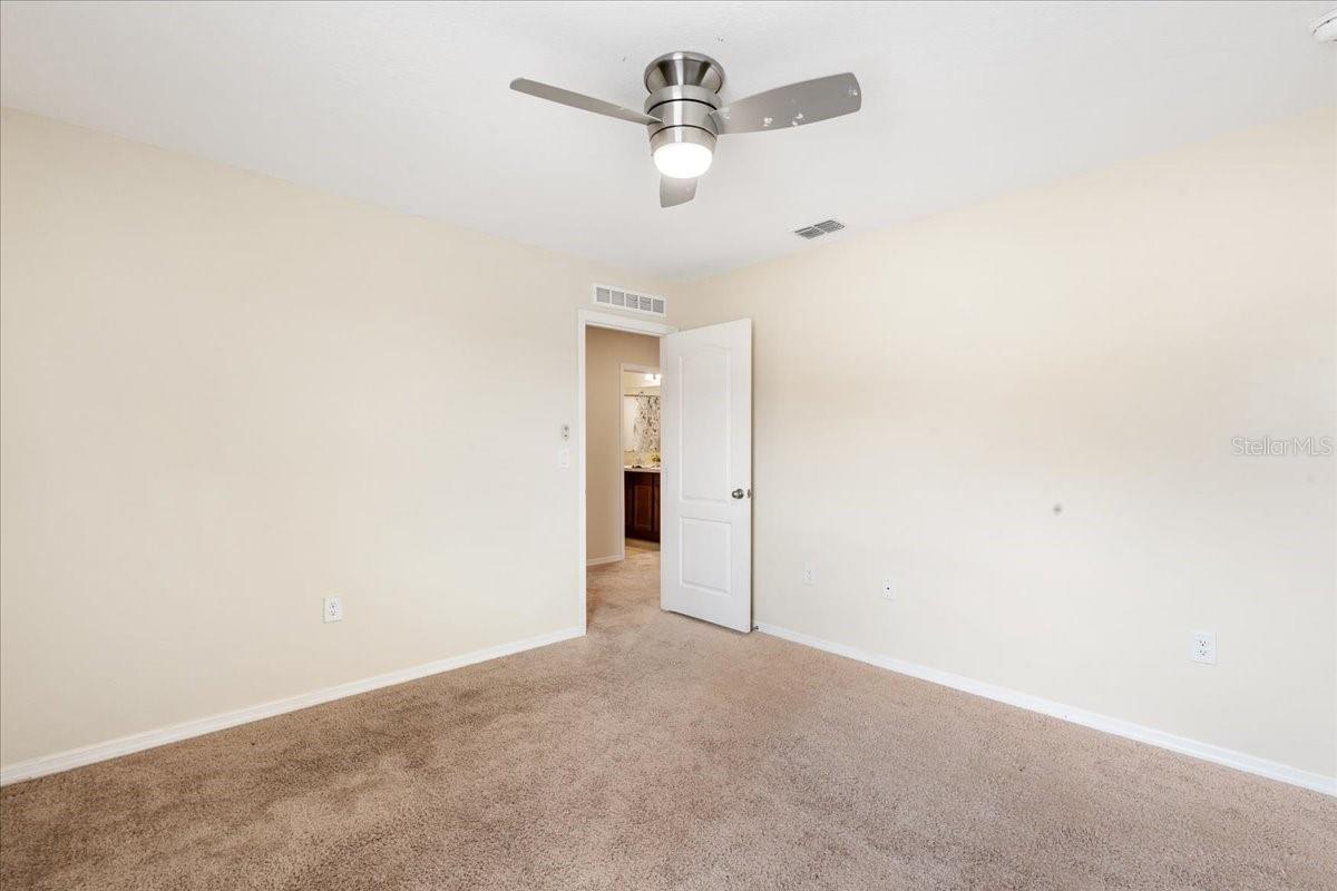 Image 21 of 48 For 4855 Coral Castle Drive