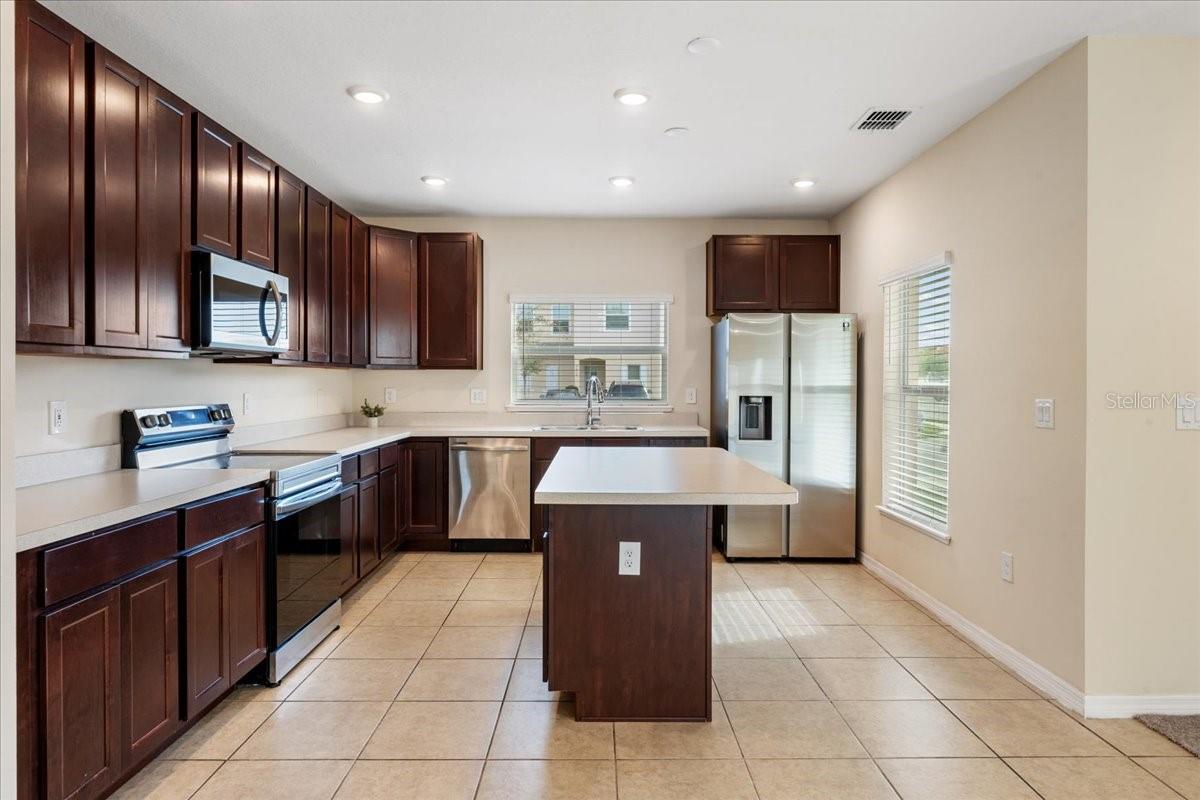 Image 5 of 48 For 4855 Coral Castle Drive