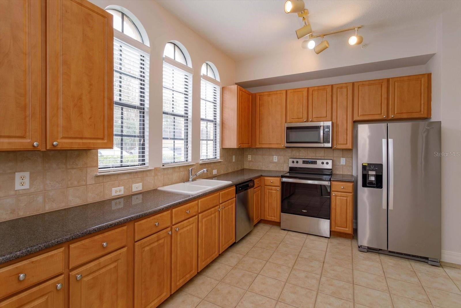 Image 12 of 34 For 509 Mirasol Circle 102