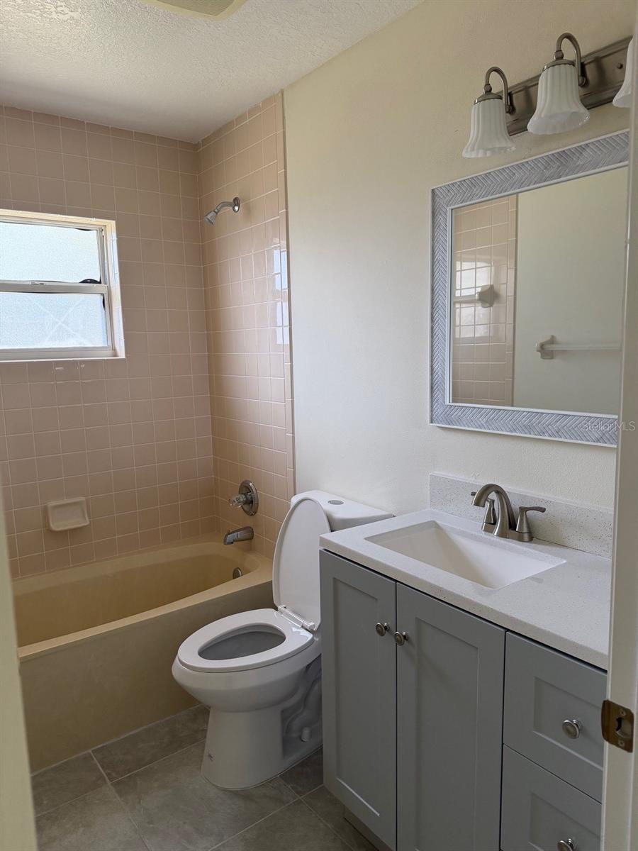 Image 15 of 18 For 4572 32nd Street