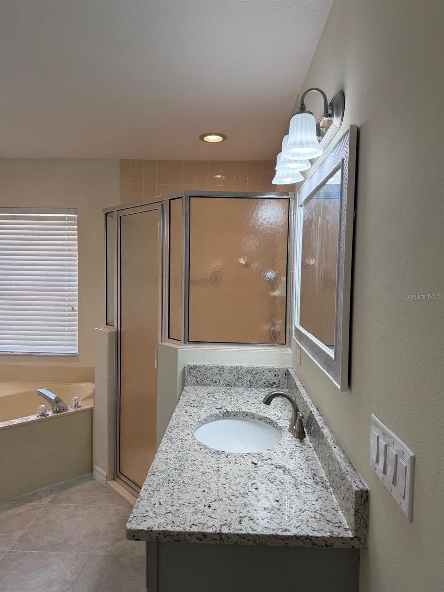 Image 7 of 18 For 4572 32nd Street