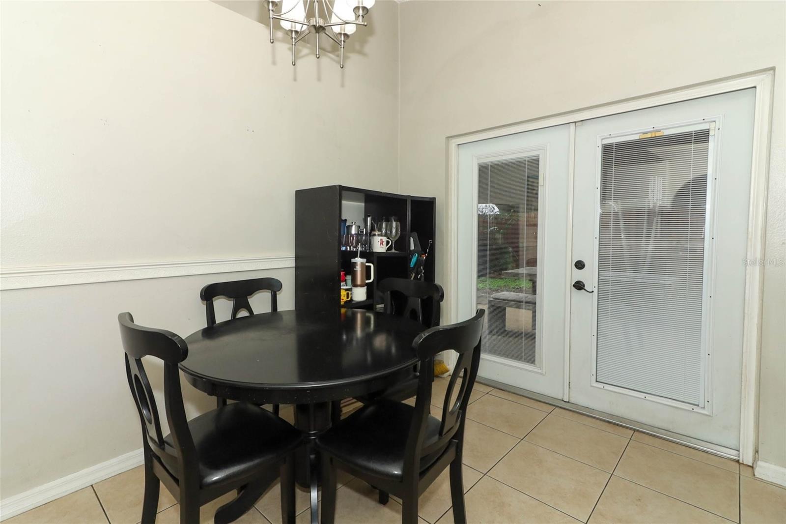 Image 11 of 28 For 519 Beasley Court