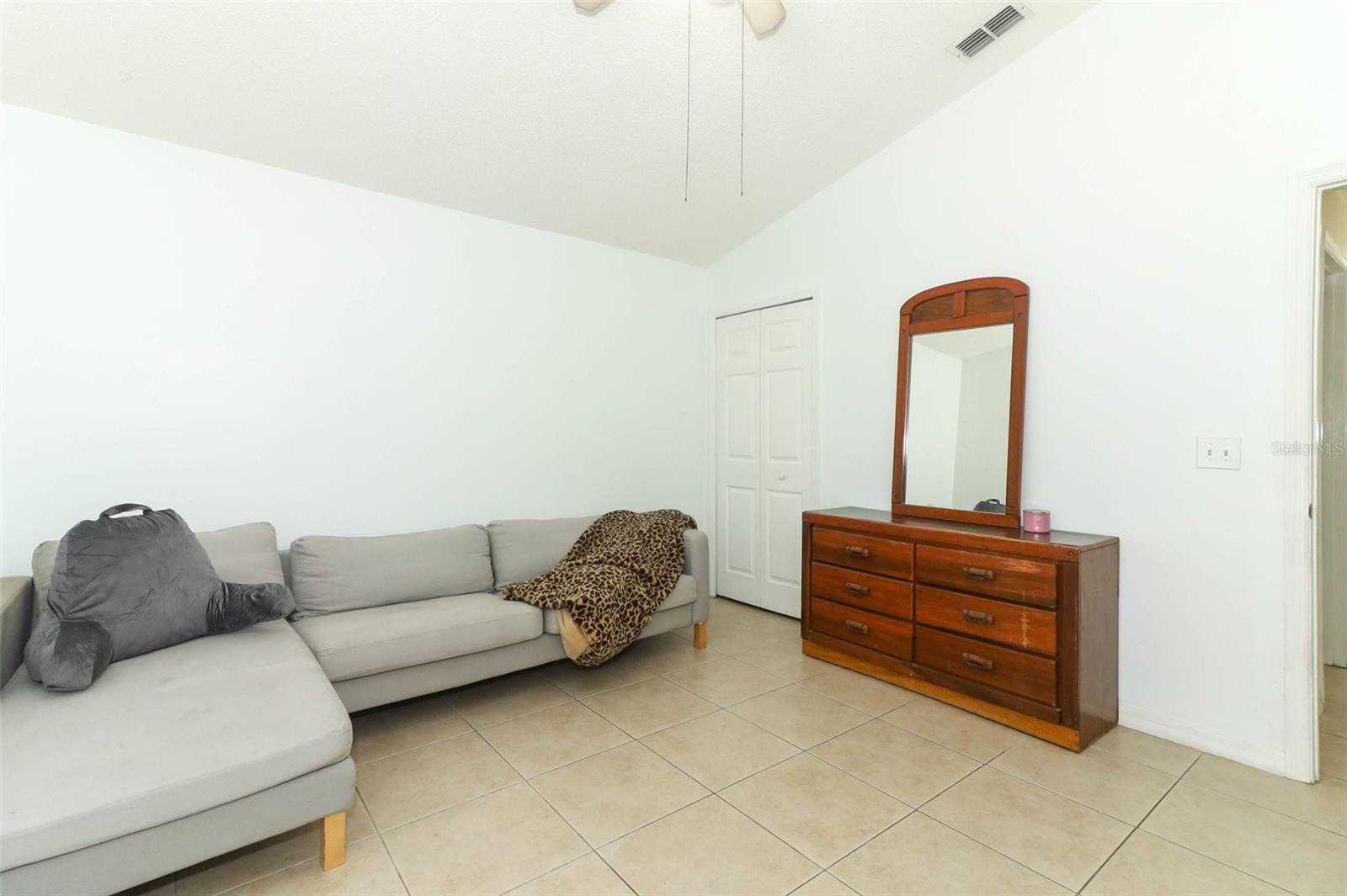 Image 18 of 28 For 519 Beasley Court