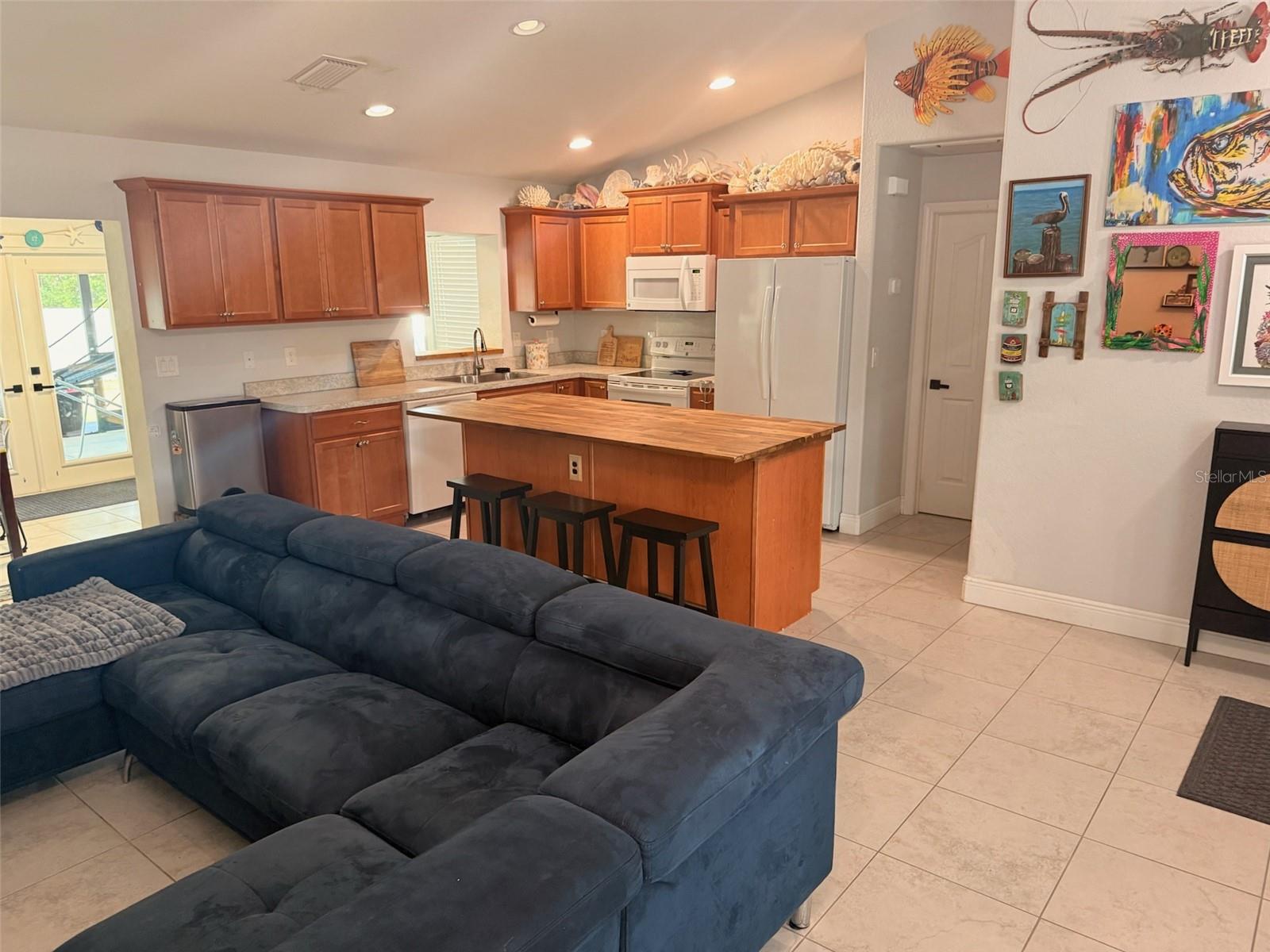 Image 6 of 25 For 3195 Mayflower Terrace