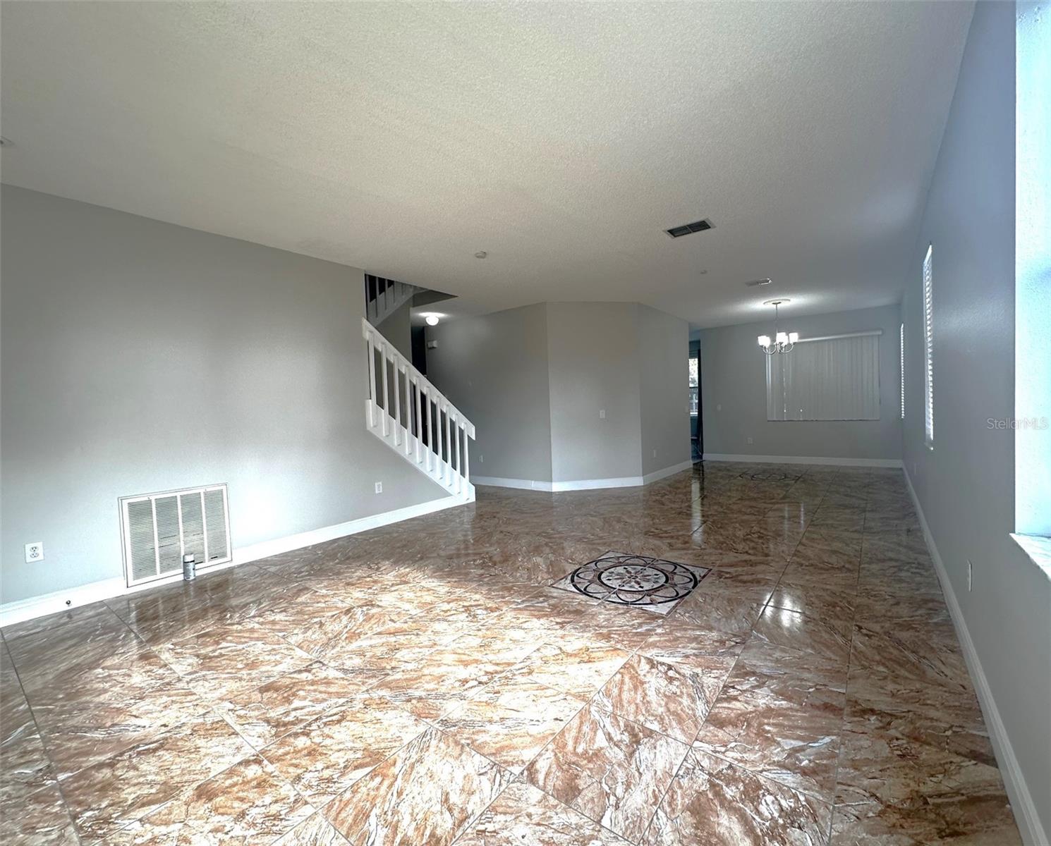 Image 10 of 37 For 1641 Brook Hollow Drive