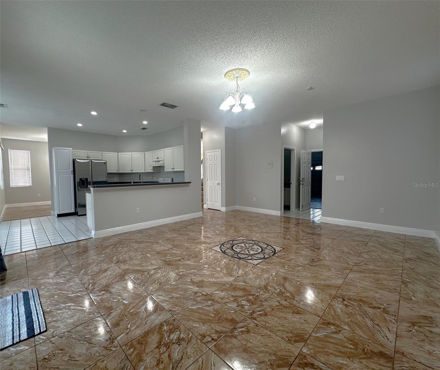 Image 13 of 37 For 1641 Brook Hollow Drive