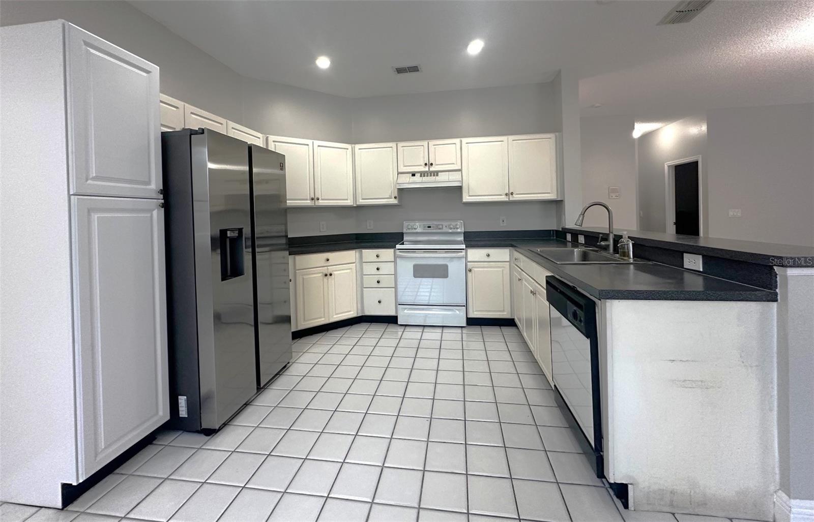 Image 15 of 37 For 1641 Brook Hollow Drive