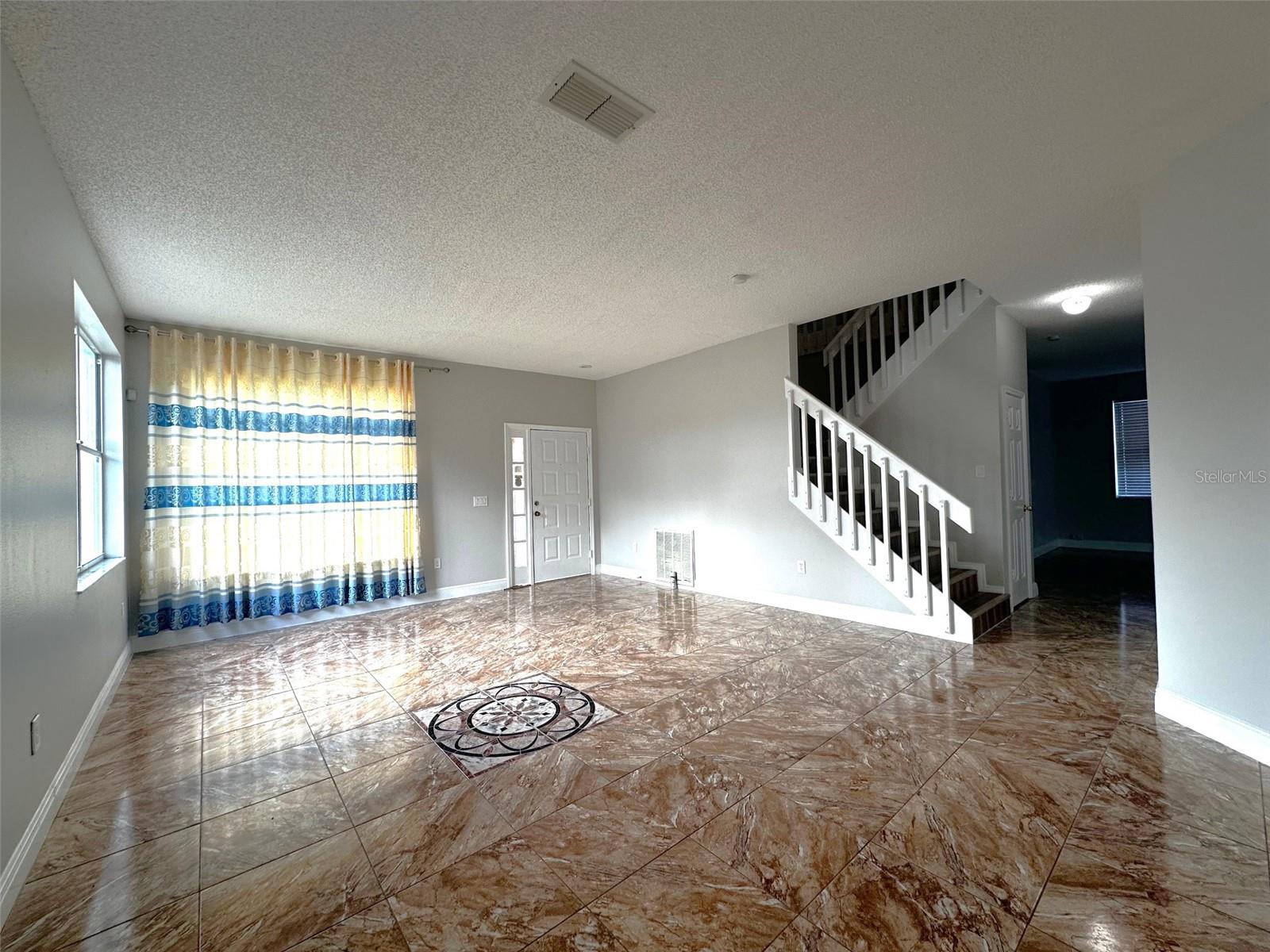 Image 8 of 37 For 1641 Brook Hollow Drive