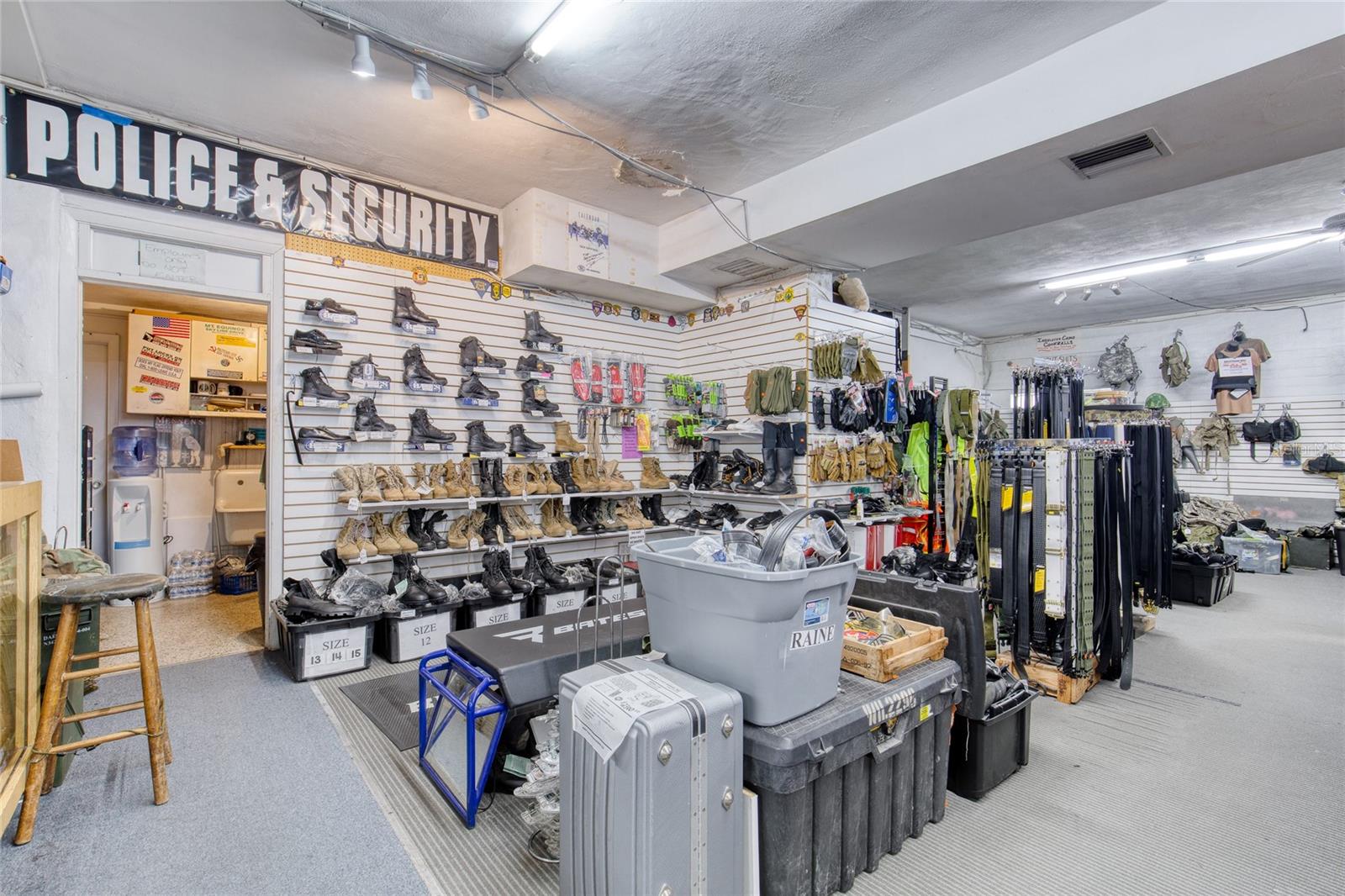 Image 12 of 16 For 936 International Speedway Boulevard