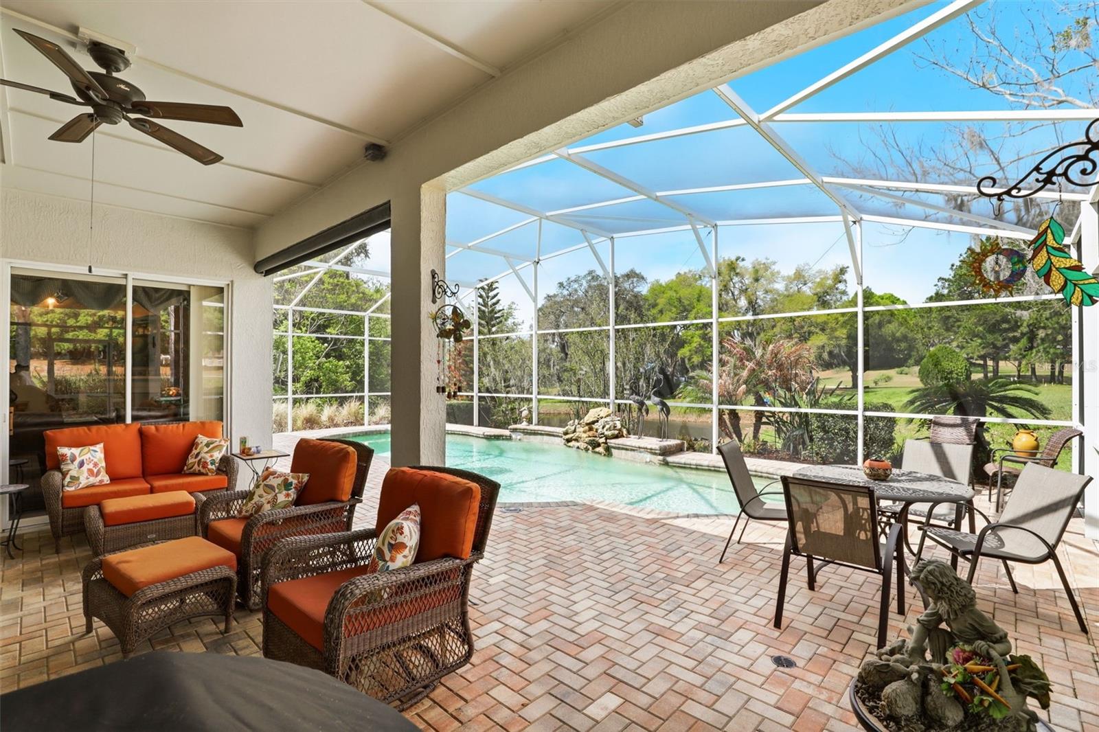 Image 32 of 51 For 829 Pickfair Terrace