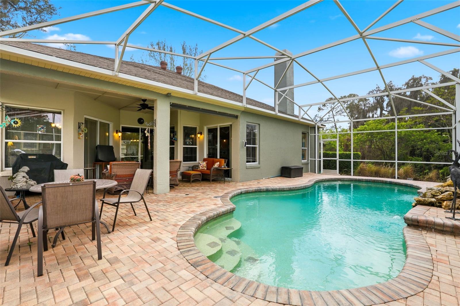 Image 33 of 51 For 829 Pickfair Terrace