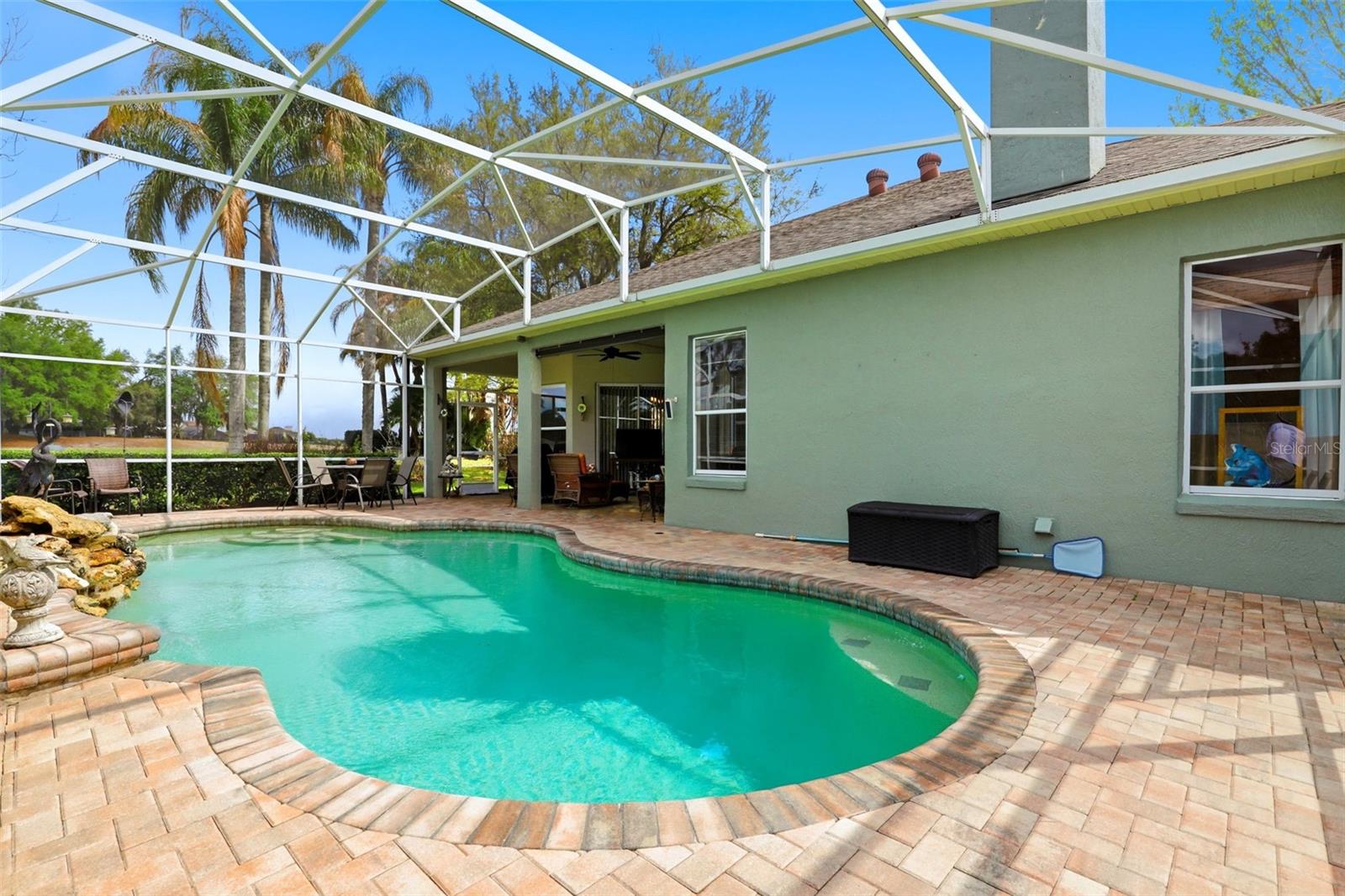 Image 36 of 51 For 829 Pickfair Terrace