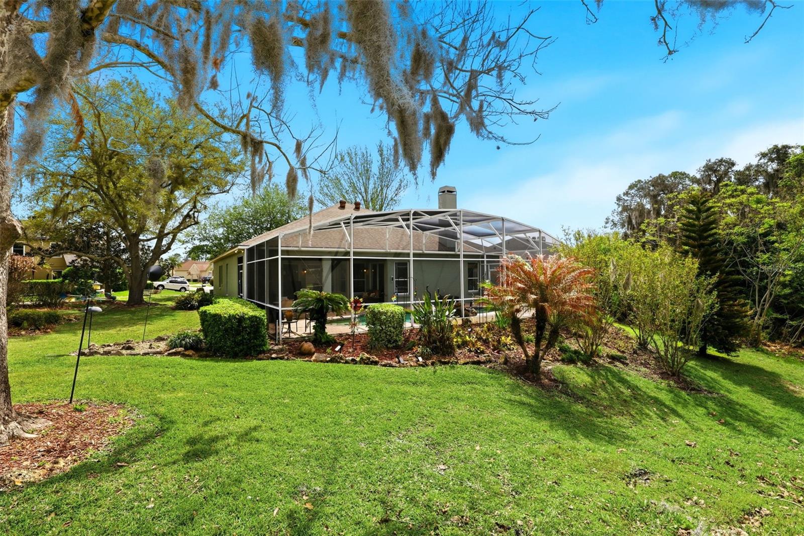 Image 37 of 51 For 829 Pickfair Terrace