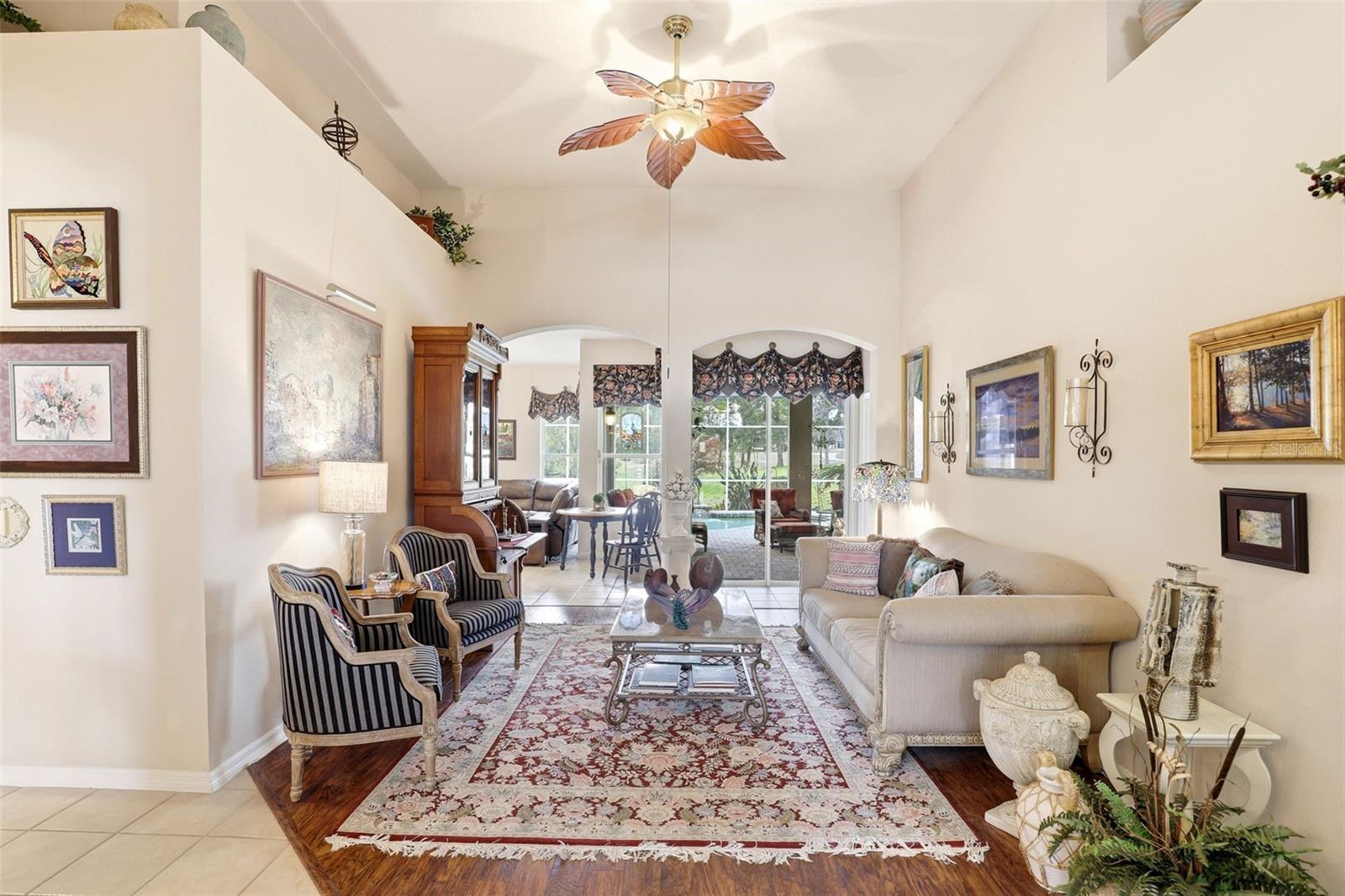 Image 6 of 51 For 829 Pickfair Terrace